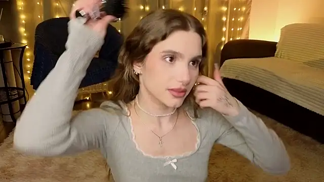 Snapshot of RozanneJordan chatting on 04.12.26 RozanneJordan online show from 04.12.26