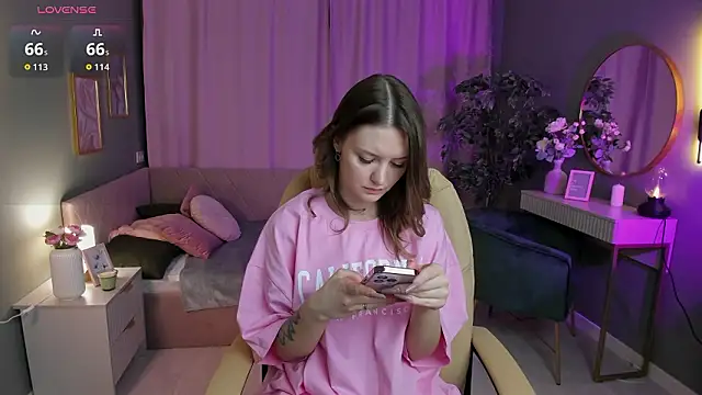 Ursula Andres online show from 03.07.26