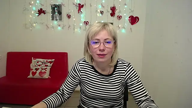 LaurenWishy online show from 02.14.26