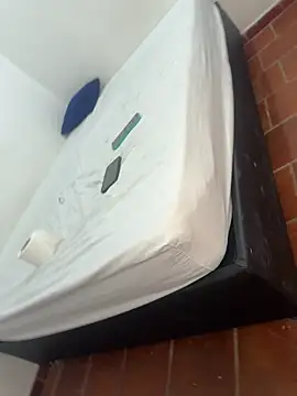 Onix couple online show from 04.12.26