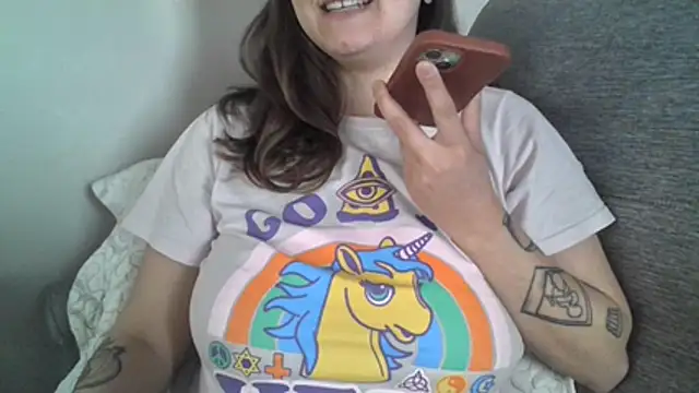 Snapshot of xxxluana chatting on 07.24.26 xxxluana online show from 07.24.26