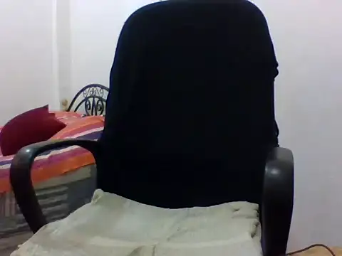 Snapshot of TricksySL chatting on 02.15.26 TricksySL online show from 02.15.26