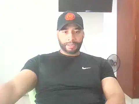 musclehetero online show from 12.17.25