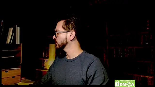 Snapshot of justshutupandwatch chatting on 12.18.25 justshutupandwatch online show from 12.18.25