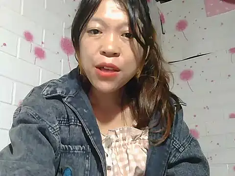 Snapshot of Kim_mon chatting on 11.21.25 Kim mon online show from 11.21.25