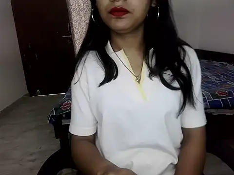 Snapshot of shivani_sharma_2 chatting on 11.26.25 shivani sharma 2 online show from 11.26.25