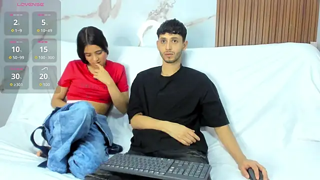 Snapshot of dracke_and_zara chatting on 07.18.26 dracke and zara online show from 07.18.26