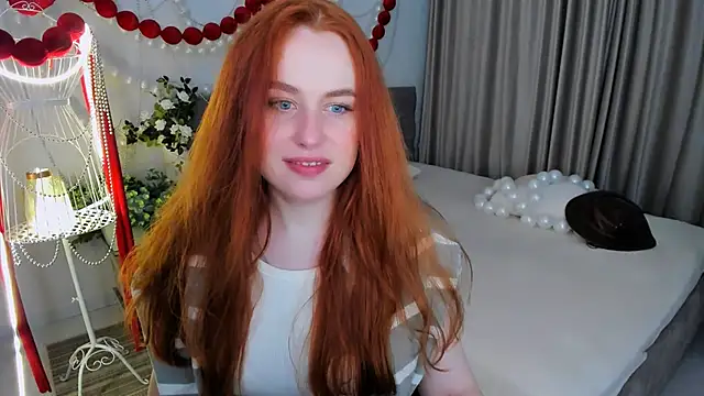 AirySilhouette online show from 03.25.26