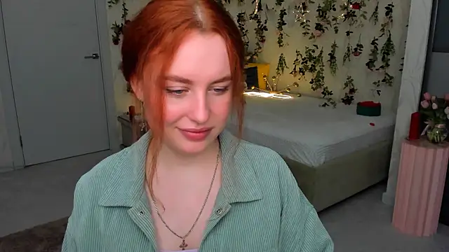 AirySilhouette online show from 04.01.26