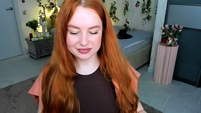 AirySilhouette online show from 04.19.26