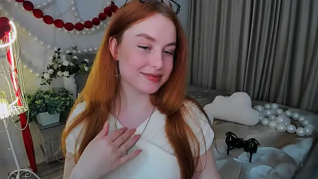 AirySilhouette online show from 04.21.26