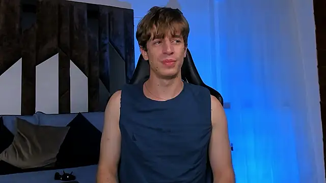 Snapshot of Ostin_Saints chatting on 01.18.26 Ostin Saints online show from 01.18.26