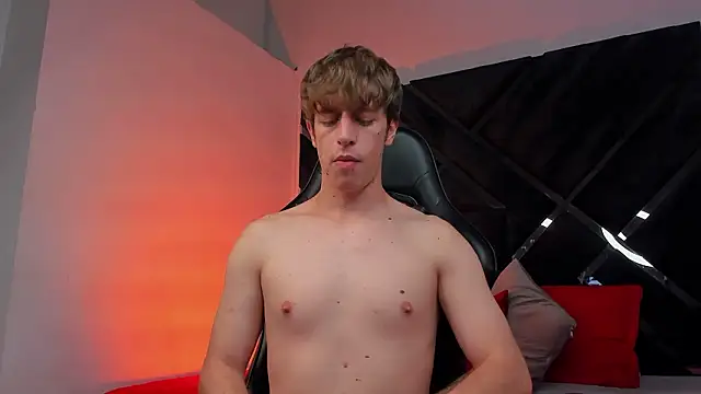 Snapshot of Ostin_Saints chatting on 03.01.26 Ostin Saints online show from 03.01.26