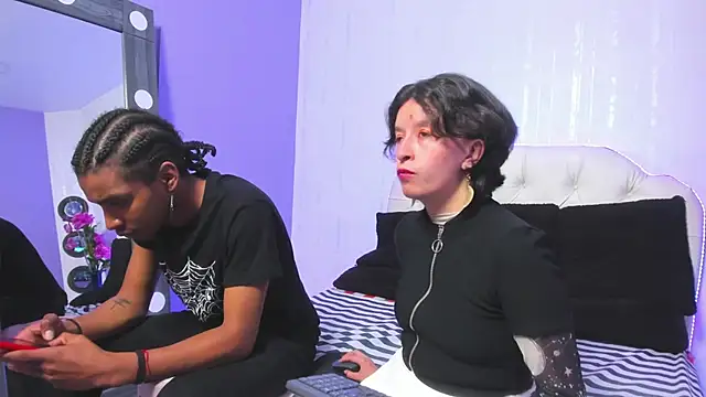 CoralAndOcean  online show from 12.15.25