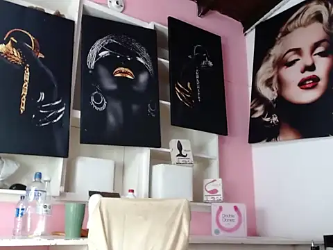 crissex3 online show from 02.17.26