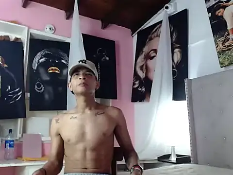 crissex3 online show from 02.21.26