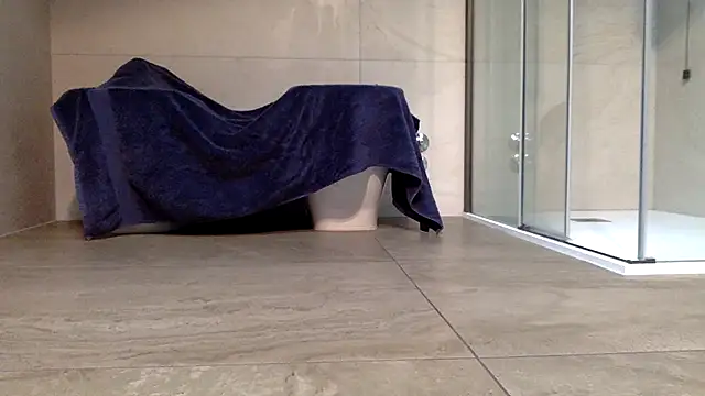 AsiaSlavePantyhosed online show from 11.22.25