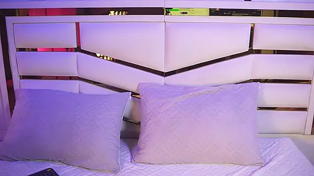 luciana agudelo online show from 03.31.26