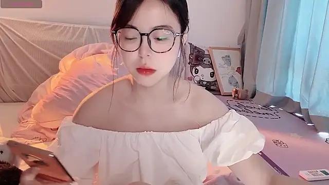 Snapshot of -Angela chatting on 02.04.26 -Angela online show from 02.04.26