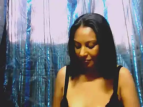 indian spice girl online show from 11.25.25