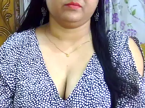 Snapshot of Natasha_pihu chatting on 04.18.26 Natasha pihu online show from 04.18.26