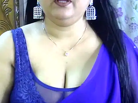Snapshot of Natasha_pihu chatting on 04.21.26 Natasha pihu online show from 04.21.26