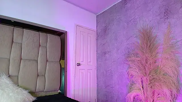 PauletteSanderss online show from 02.09.26