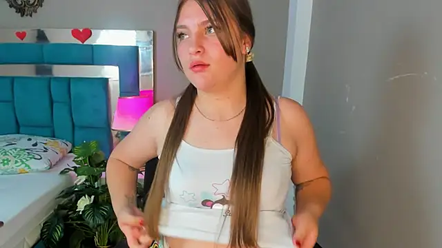 LiiaVelvet online show from 03.21.26