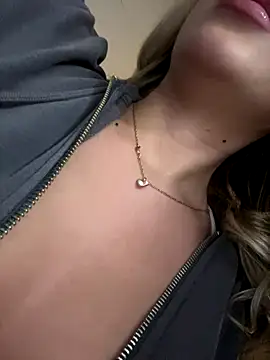 saliha pinky  online show from 12.20.25