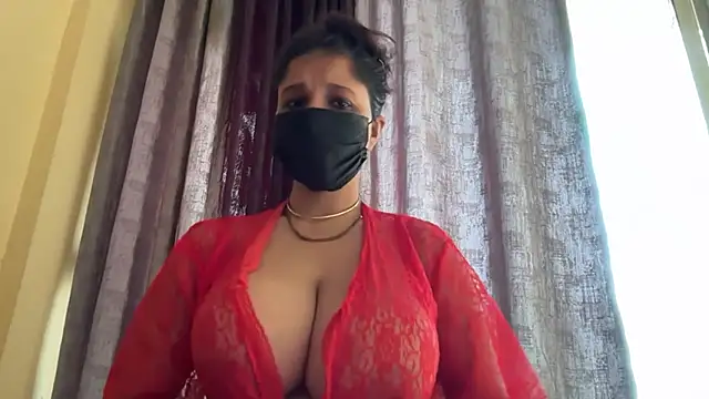 Snapshot of Smita_silk69 chatting on 06.27.26 Smita silk69 online show from 06.27.26