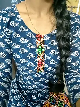 Roja   online show from 11.28.25