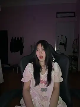 Kiee-lee online show from 05.18.26