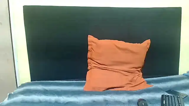 WildHornyTiger18 online show from 03.03.26