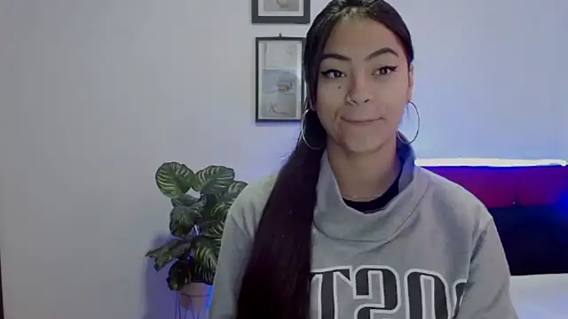 Juliana  lx online show from 04.15.26