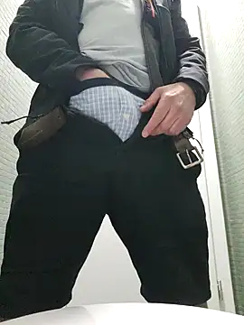 Snapshot of Sebgeneve chatting on 01.05.26 Sebgeneve online show from 01.05.26