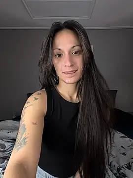 LexiLuxi online show from 12.02.25