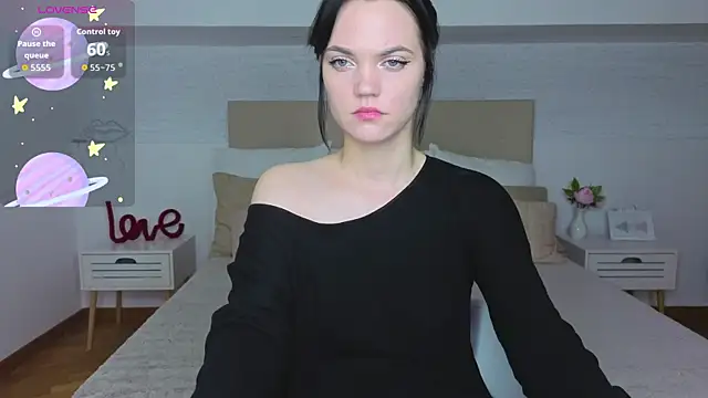 Camila 777  online show from 11.27.25