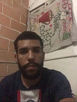 Snapshot of Winrar69 chatting on 11.21.25 Winrar69 online show from 11.21.25