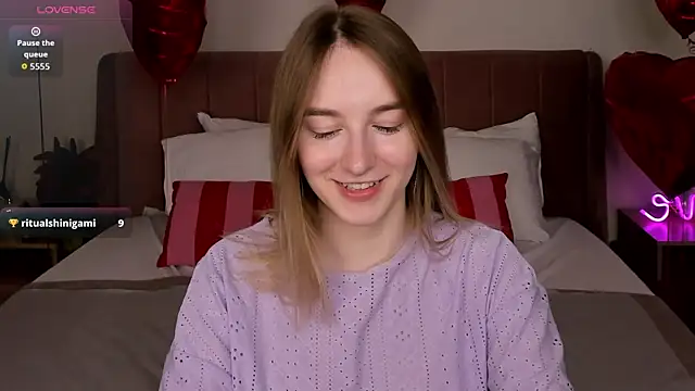 Shy Polly online show from 02.21.26