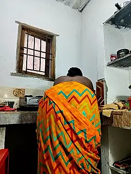 Desicouple1706 online show from 01.07.26