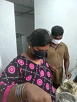 Desicouple1706 online show from 01.11.26