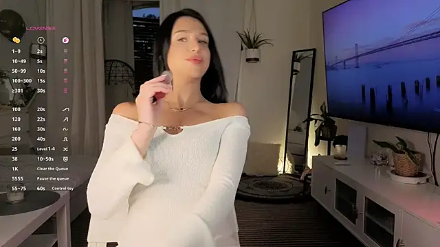 ShyColette online show from 04.13.26