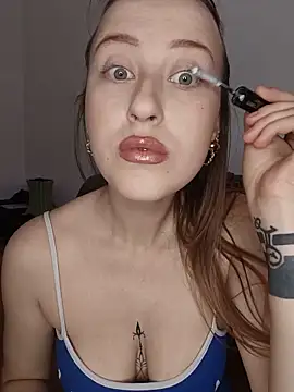 Susiee Redd online show from 05.18.26