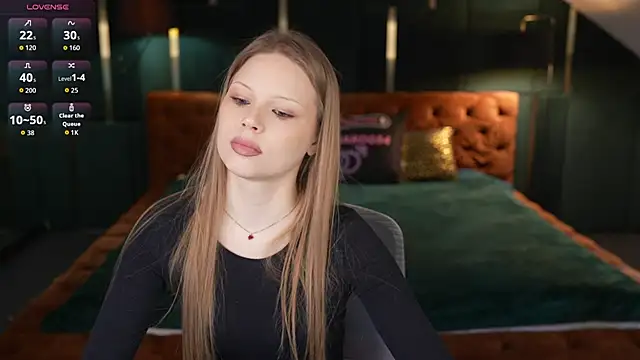 Charlotte Dreams online show from 03.27.26