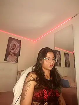 SamathaMay online show from 04.13.26