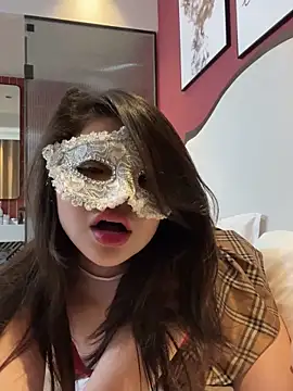 Queen-of-Love online show from 12.13.25