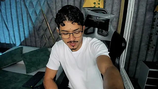 NicolaiKarav online show from 03.22.26