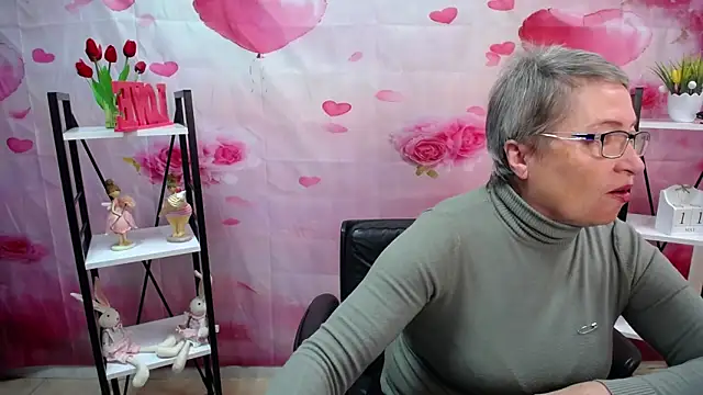 OlgaLuck online show from 05.12.26