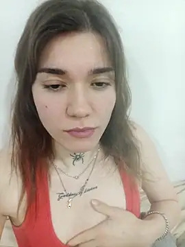 frutillitaaok  online show from 11.24.25