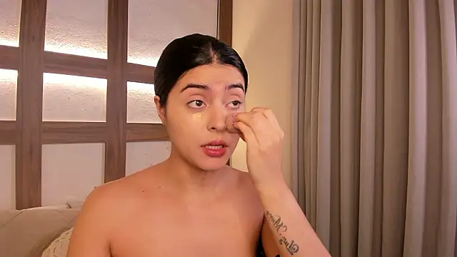 Snapshot of SarhaVega chatting on 02.09.26 SarhaVega online show from 02.09.26